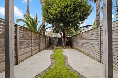 25 Dovedale Place, Parnell, Auckland