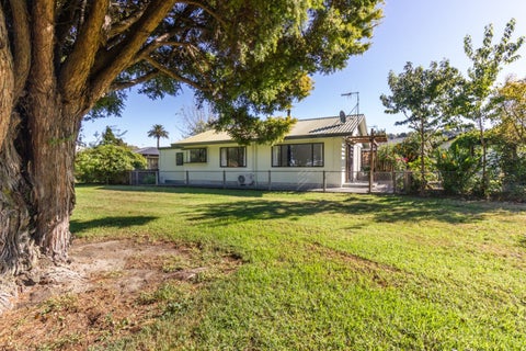 2/17 Church Road, TARADALE, NAPIER