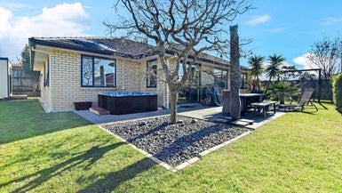 5 Galloway Crescent, Pyes Pa, Tauranga