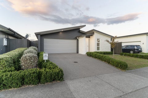32 Awatira Drive, Papamoa Beach, Papamoa