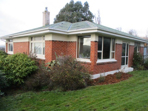 3 Merrie Creek Road, Clinton