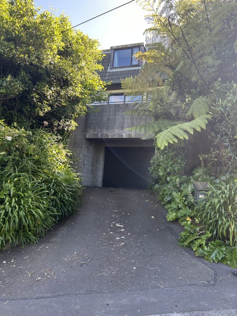 3A Donald Crescent, Karori, Wellington