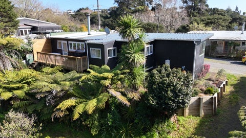 5 Snowden Place, Brightwater, Brightwater
