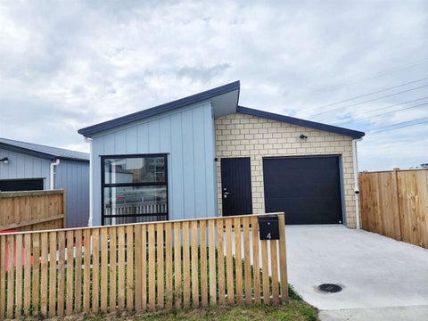 4 Horokaka Street, Massey, Auckland