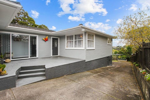 37 Derwent Crescent, Titirangi, Auckland