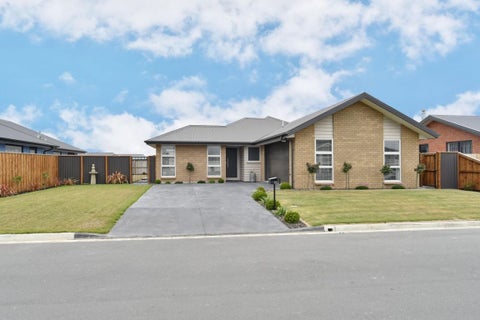 12 Bonecrusher Street, Lincoln, Lincoln