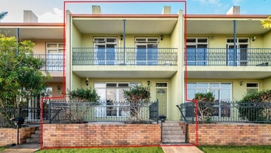 3/126 Stancombe Road, Flat Bush, Auckland