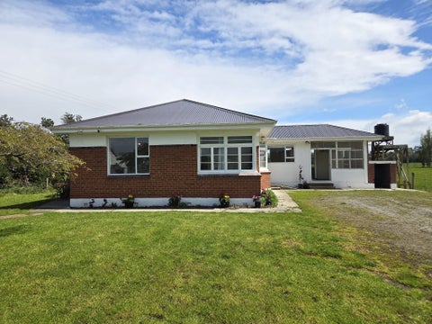 35 Factory Road, Paretai, Balclutha