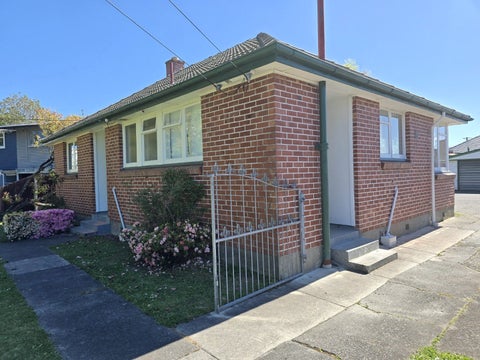37 Flay Crescent, Burnside, Christchurch