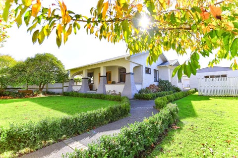 6 Parkes Avenue, Saint Johns Hill, Whanganui