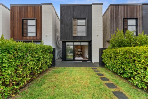 87 Walters Road, Takanini