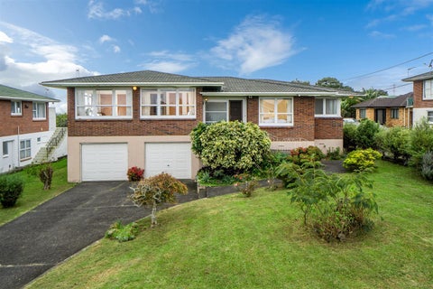 84 Royal View Road, Te Atatu South, Auckland
