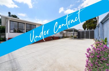 9 GARELJA RD, Henderson, Auckland