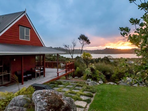 6 Lichen Grove, Russell, Russell