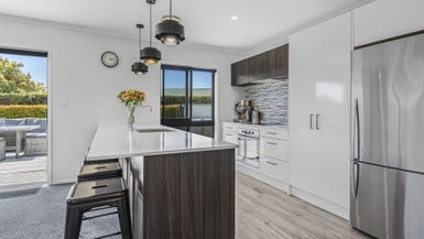 6 Terli Way, Glen Avon, New Plymouth