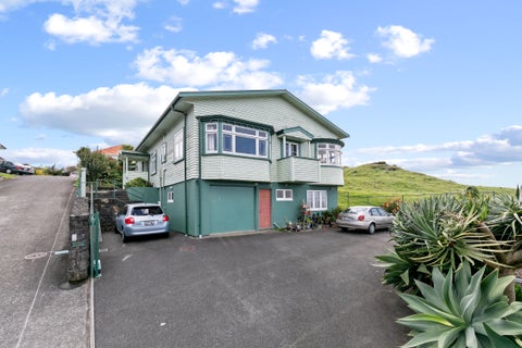 26A Mountain Road, Mangere Bridge, Auckland