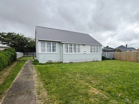 11 Goldsmith Crescent, Levin, Levin