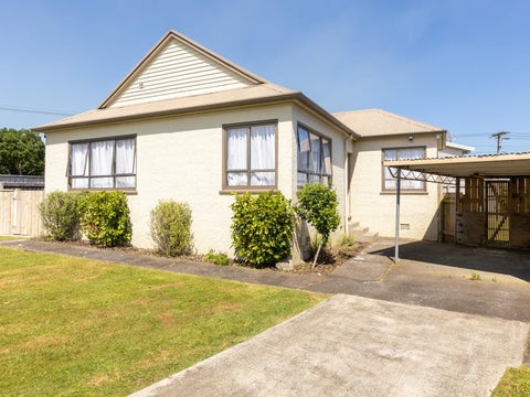 8 Chard Street, Westown, New Plymouth