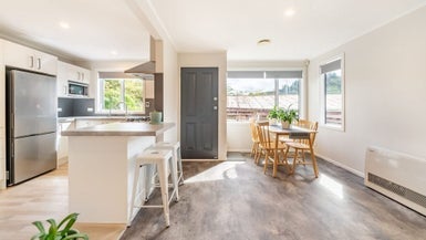 12B Crystal Grove, Birchville, Upper Hutt