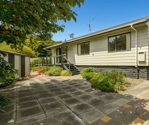 90 Esmeralda Street, Welcome Bay, Tauranga