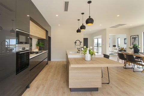37 Symes Drive, Red Beach, Red Beach