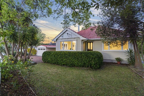 1/165 Birkdale Road, Birkdale, Auckland