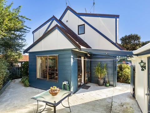 88 Weka Street, Miramar, Wellington