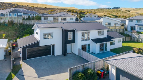 71 Grenada Drive, Grenada Village, Wellington