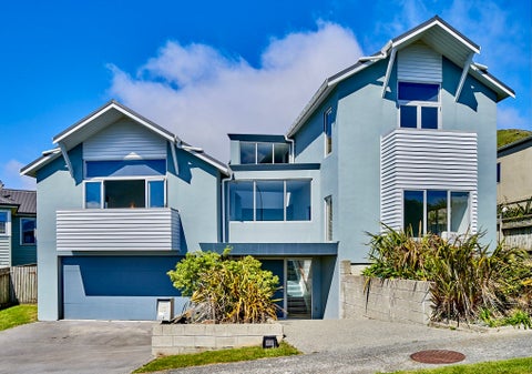 53 Waverton Terrace, Churton Park, Wellington