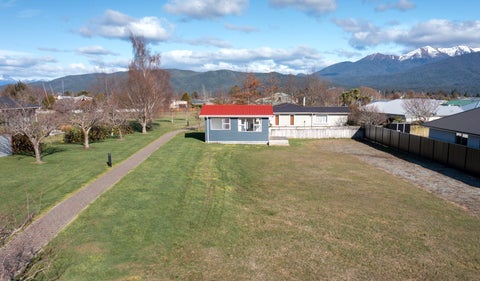 30 Lawson Burrows Crescent, Te Anau, Te Anau