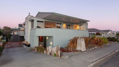 88 Marine Parade, Paraparaumu Beach, Paraparaumu