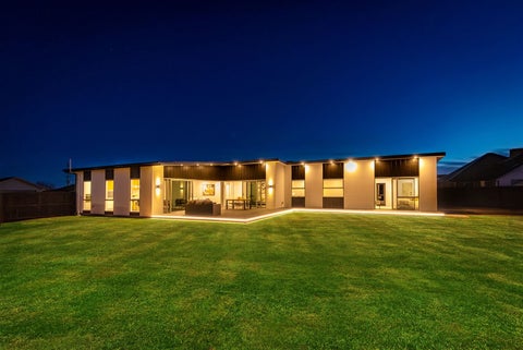 35 Candlesticks Crescent, Lincoln, Lincoln