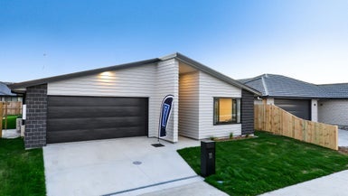 11 Kimbolton Street, Rototuna North, Hamilton