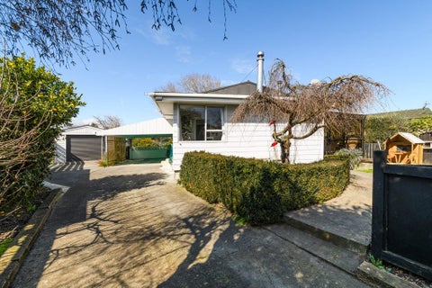 91 Apollo Parade, Milson, Palmerston North