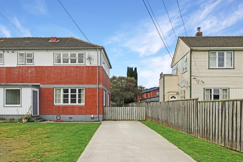 10/8 Compton Crescent, Taita, Lower Hutt