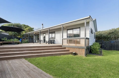 3 Barrett Drive, Waikanae Beach, Waikanae