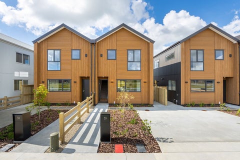 27 Whangamaire Rise, Karaka, Papakura