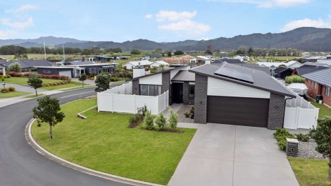 3 Topping Place, Whitianga, Whitianga