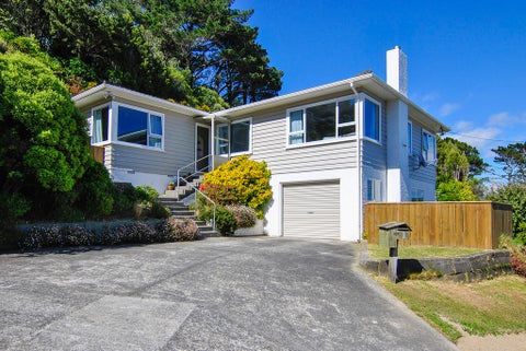1 Lomond Street, Newlands, Wellington