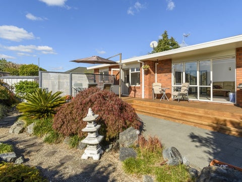 9 Burnt Oak Drive, Pyes Pa, Tauranga