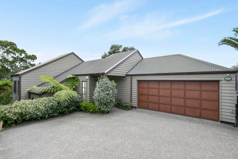 8A Godden Crescent, Orakei, Auckland