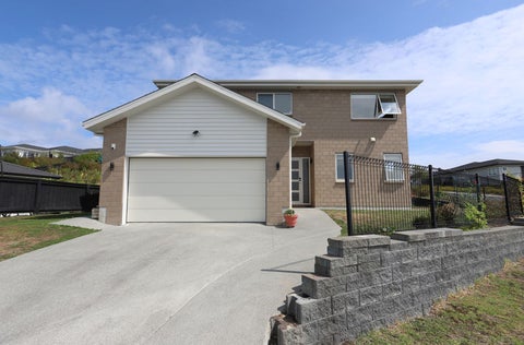 11 Tirohanga Crescent, Stanmore Bay, Whangaparaoa