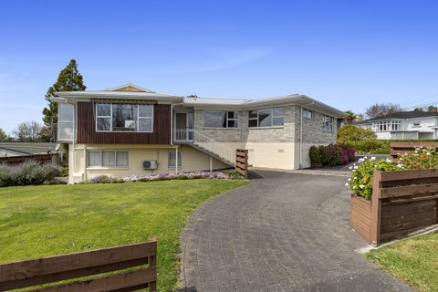 18 Hillcrest Road, Hillcrest, Hamilton