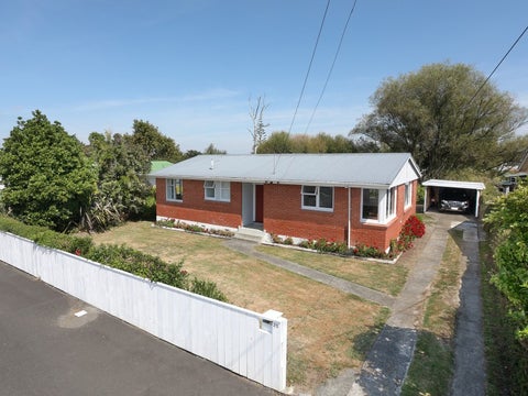 25 Bredins Line, Marton