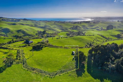 669B Te Hutewai Road, Raglan, Raglan