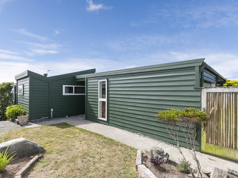 33B Cambrian Street, Churton Park, Wellington