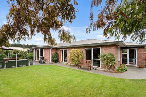 51 Anglesea Avenue, Parklands, Christchurch