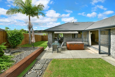 56 Cabeleigh Drive, Helensville, Helensville