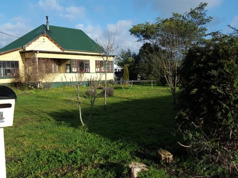 4 Moreton Road, Carterton