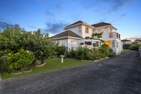 4 Raven Avenue, Mount Roskill, Auckland